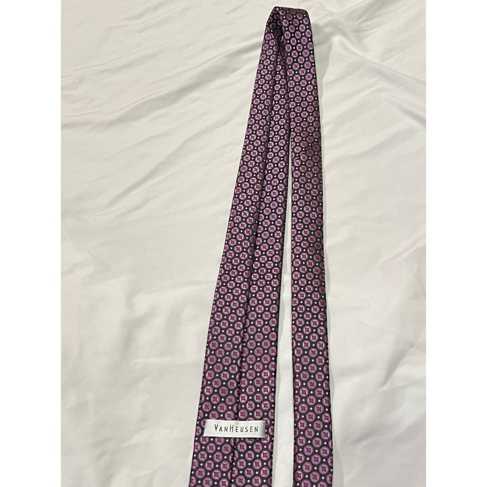 Van Heusen Mens Purple Geometric Medallion Polyester Necktie Formal Business Tie